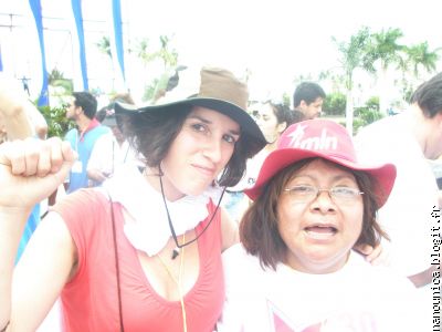une militante salvadorienne du FMLN
