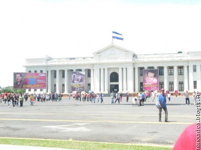 la palais présidentiel aujourd'hui la maison de la culture